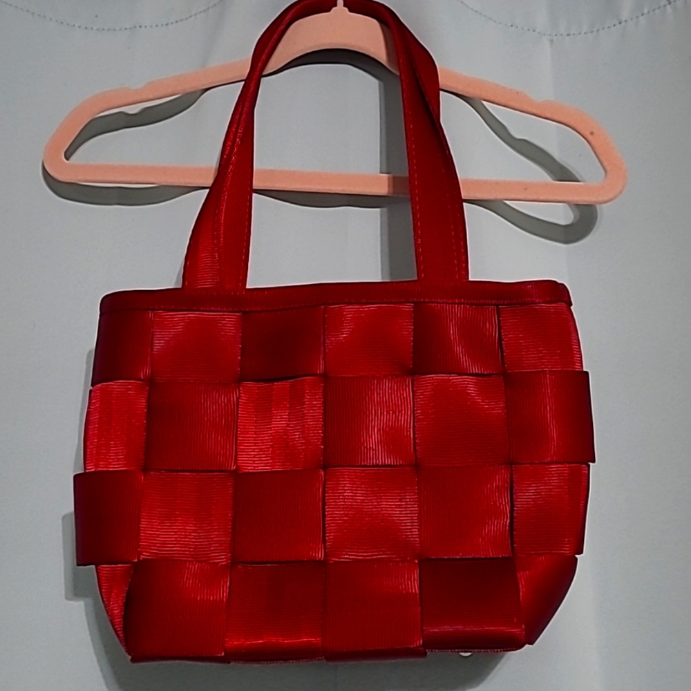Red Seatbelt Bag Handbag